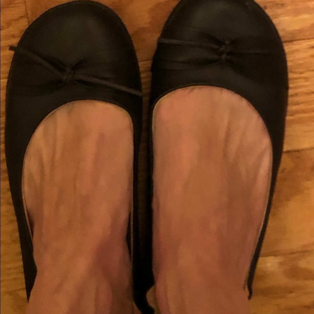 Born Black Ballet Flats